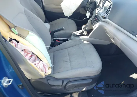 2017 Hyundai Elantra Se z USA, uszkodzony, nr VIN 5NPD84LF0HH022953